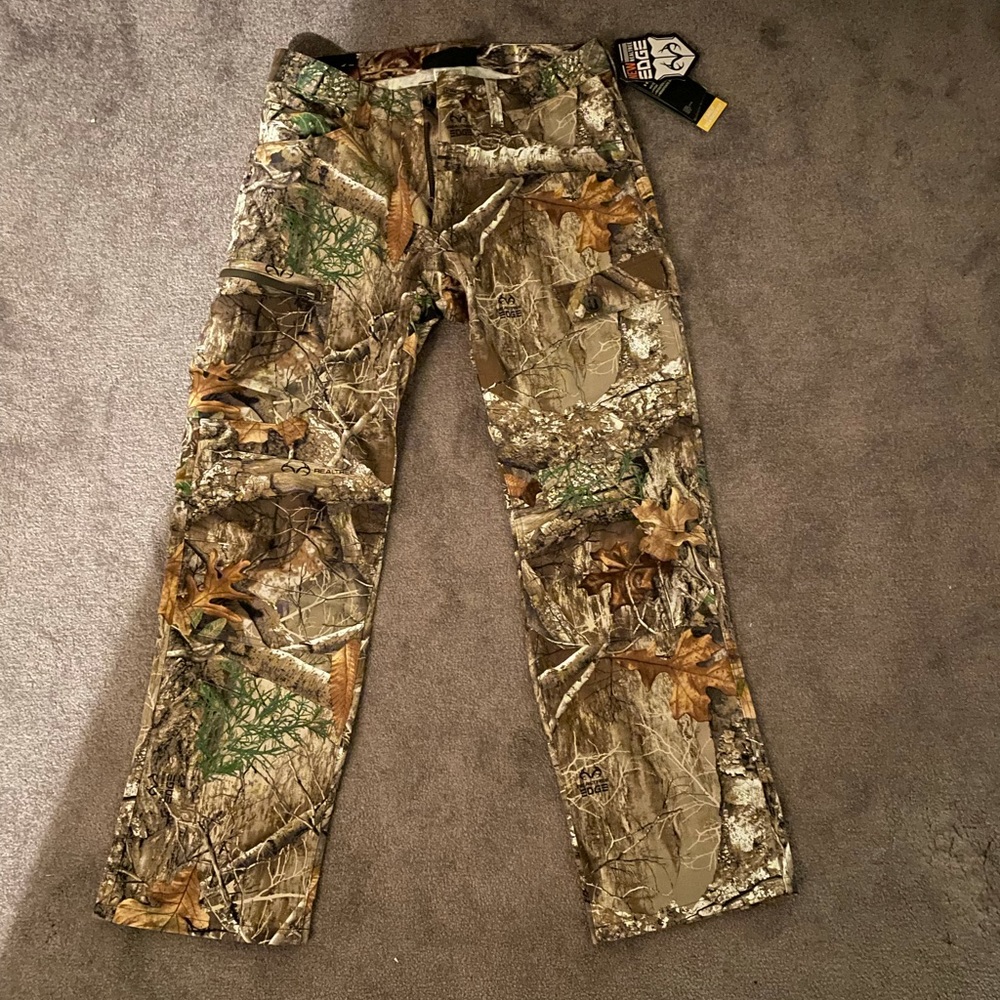 RealTree Under Armour camo hunting pants.